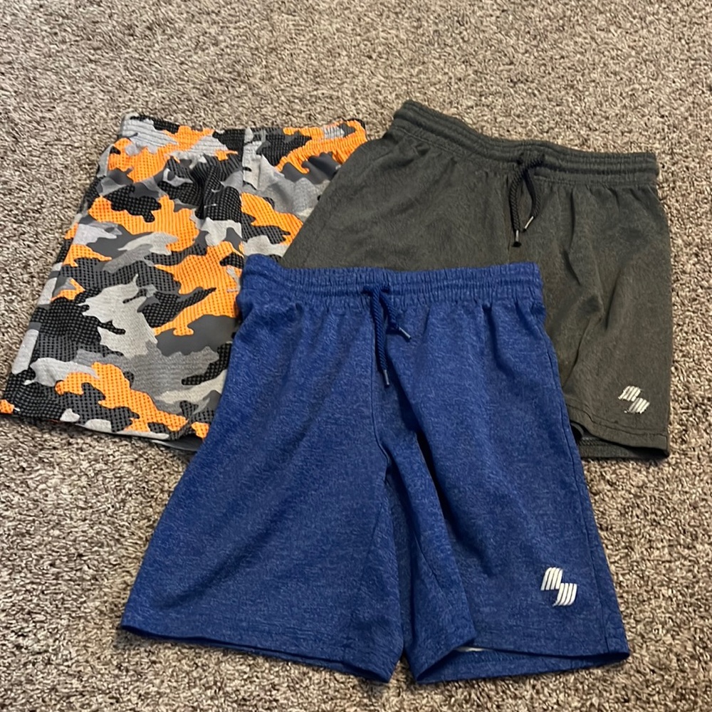 Bundle of shorts